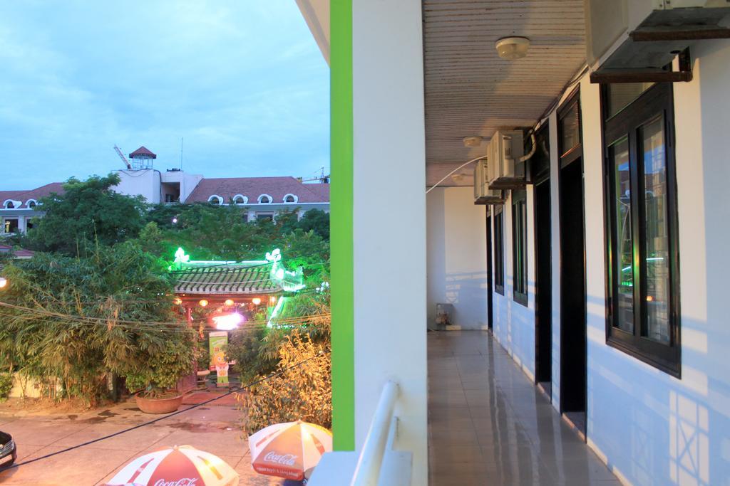 דה נאנג Ngoi Nha Xanh Hotel מראה חיצוני תמונה