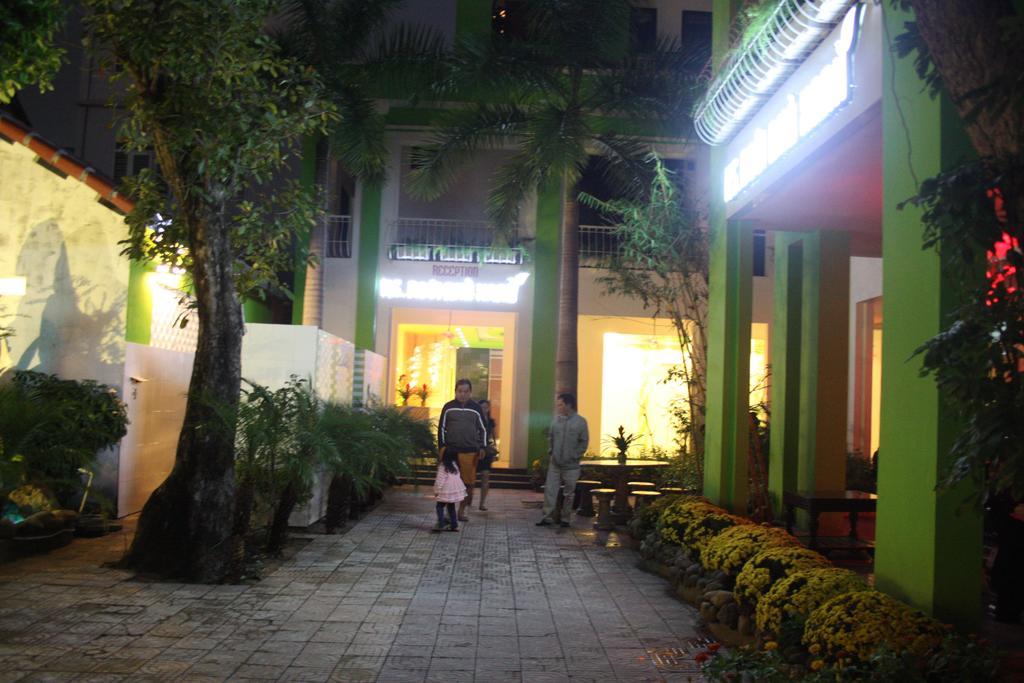 דה נאנג Ngoi Nha Xanh Hotel מראה חיצוני תמונה