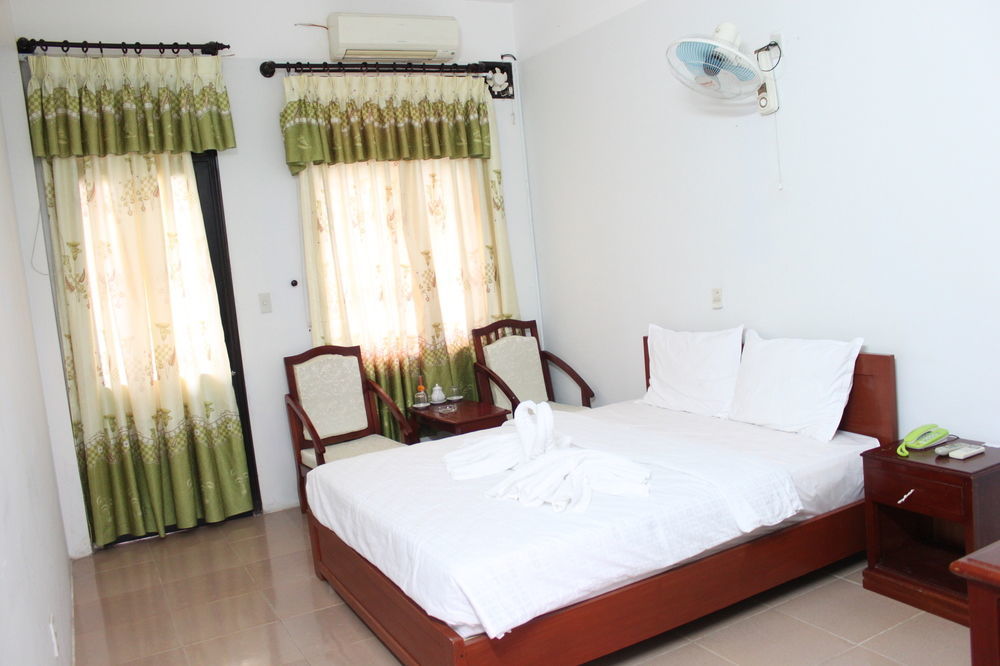 דה נאנג Ngoi Nha Xanh Hotel מראה חיצוני תמונה